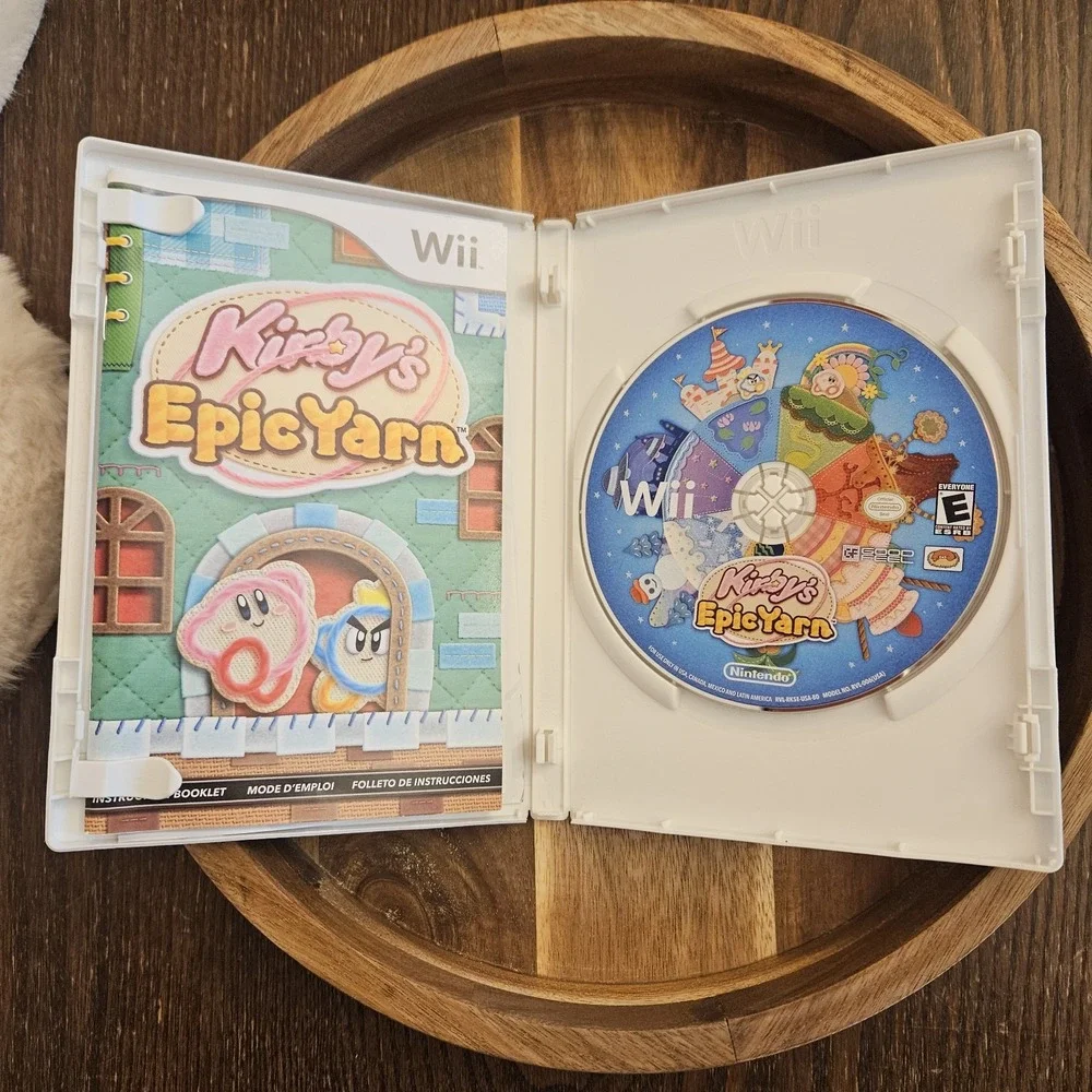 Kirbys Epic Yarn Nintendo Wii 2010 CIB Complete with Manual Tested Authentic